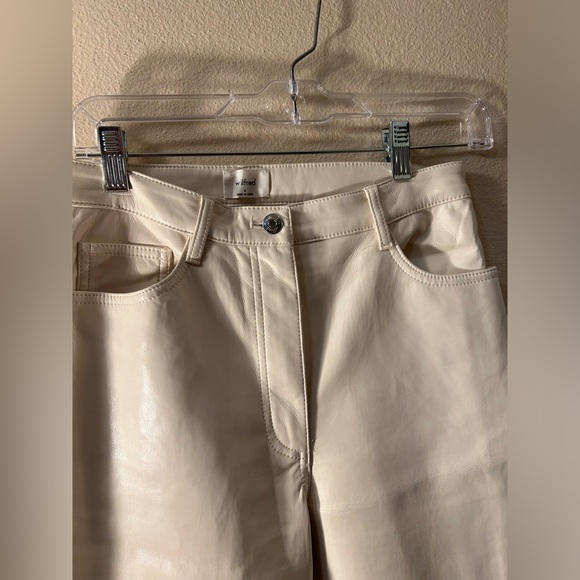 ARITZIA Wilfred High Rise Vegan Leather Pants Size 6 White - Picture 2 of 8